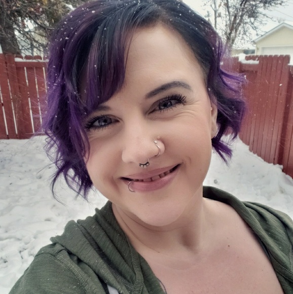 Meet your Posher, Jaycee - Picture 1 of 1